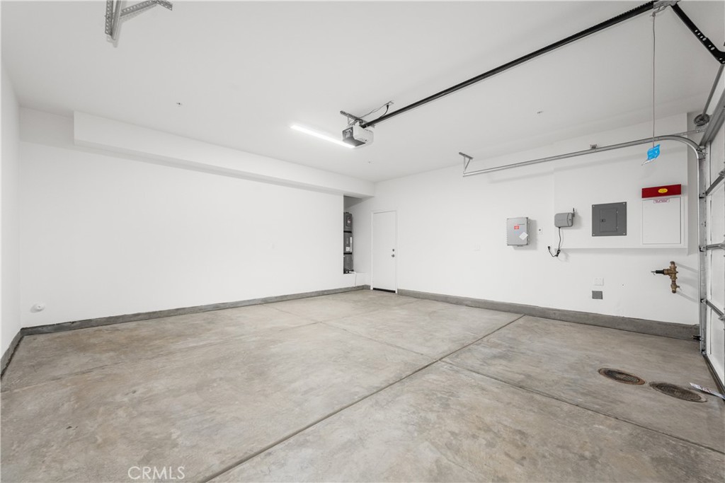 Monteverdi - Residential Lease