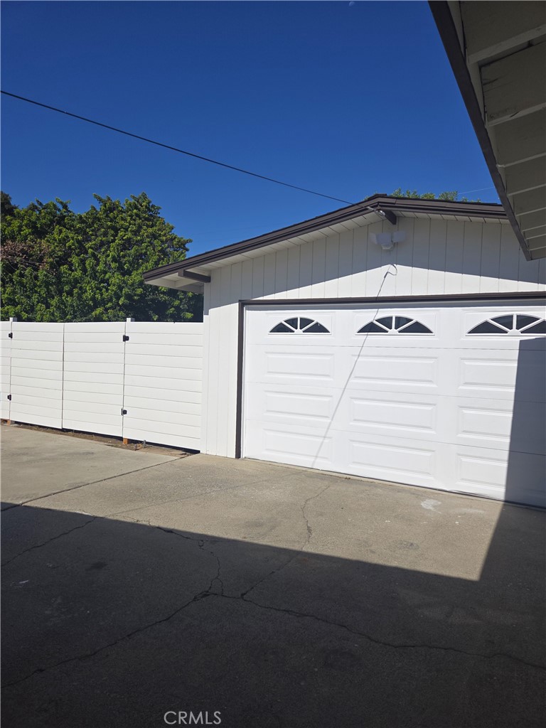 1001 S Gilbert