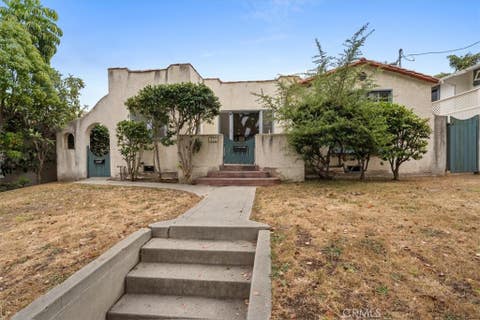 Photo of 422 W Palm Avenue, El Segundo, CA 90245 (MLS # SB26129411)