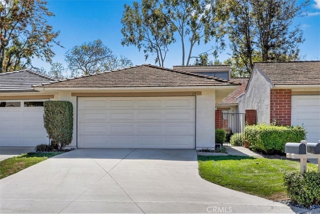 25 Dogwood S
