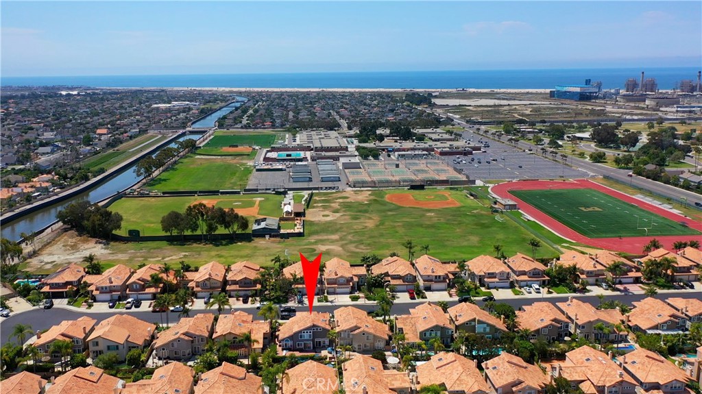 Huntington Court (HUNC) - Residential Lease