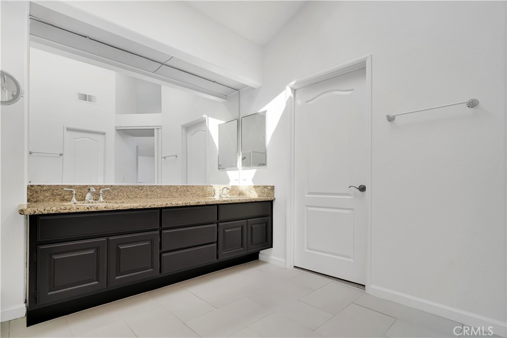 Huntington Court (HUNC) - Residential Lease