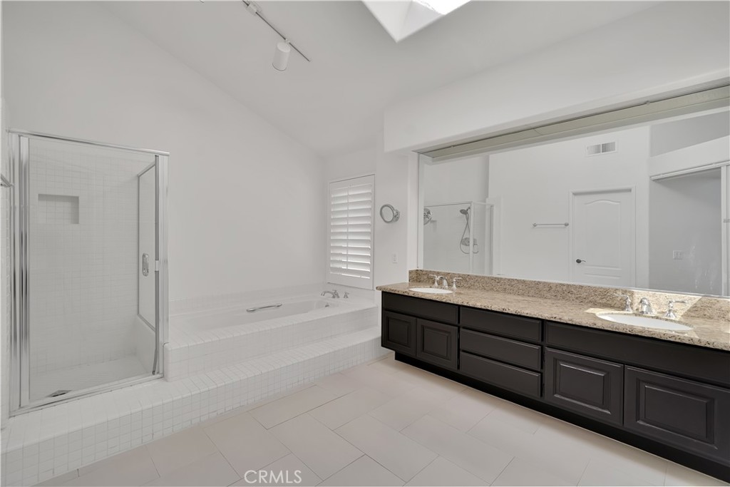 Huntington Court (HUNC) - Residential Lease