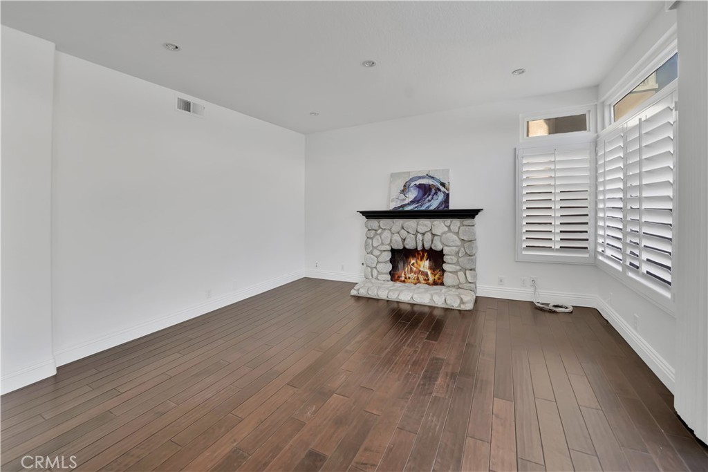 Huntington Court (HUNC) - Residential Lease