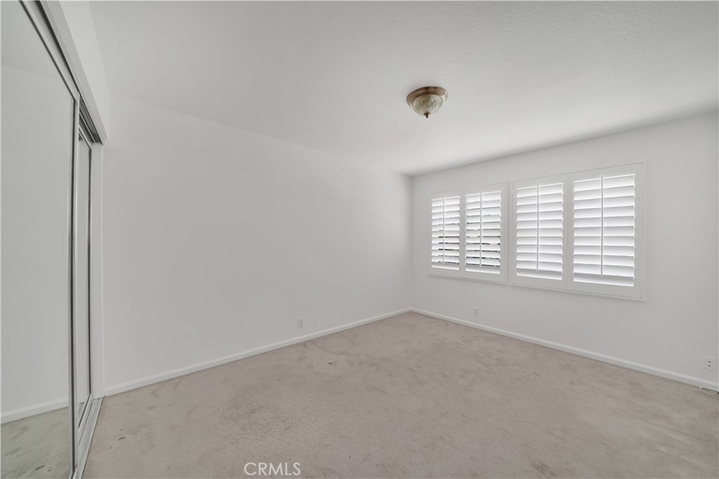 Huntington Court (HUNC) - Residential Lease