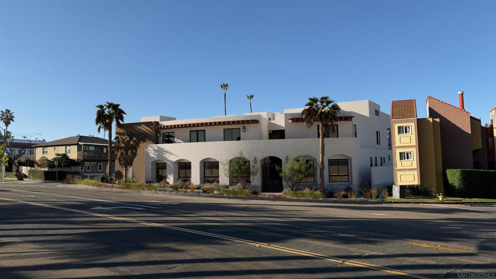 6710 La Jolla Blvd 107