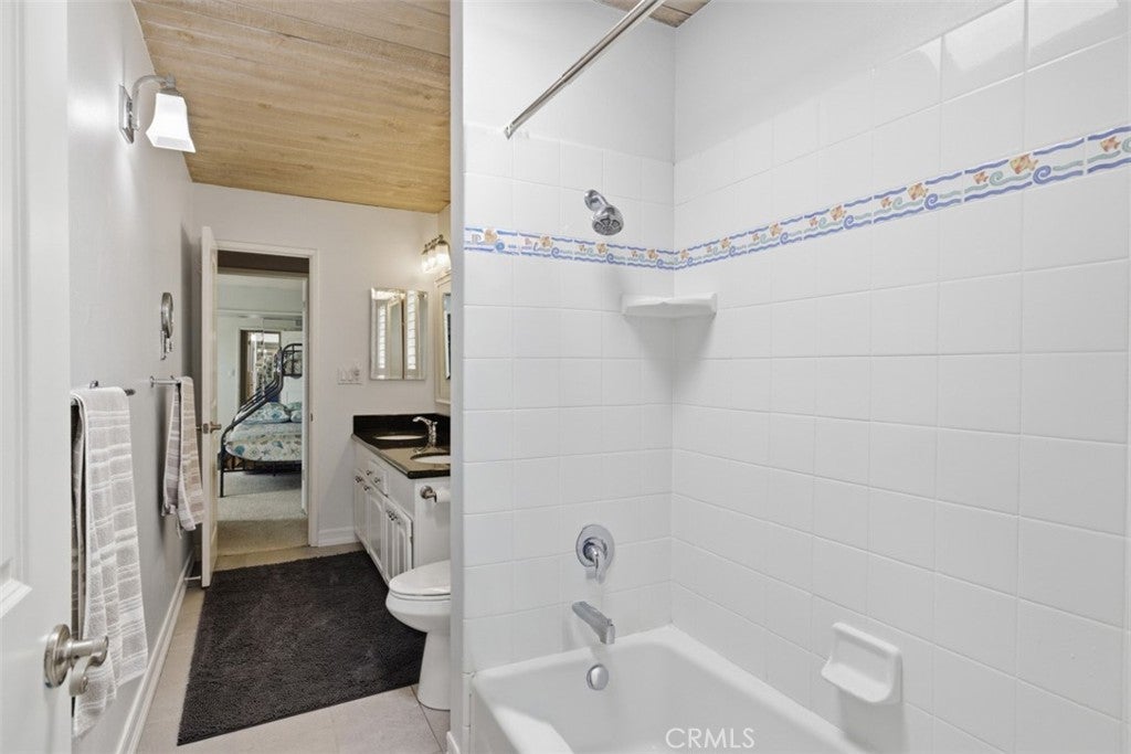 238 Walnut Street, Newport Beach CA 92663 - Photo 21