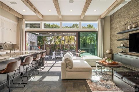 4847 Nelson Ct Carlsbad CA 92010