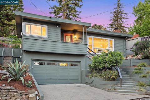 Photo of 6555 Saroni Dr Dr, Oakland, CA 94611 (MLS # 41131313)