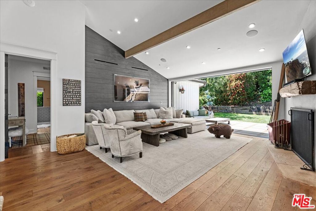 2835 Westbrook Avenue