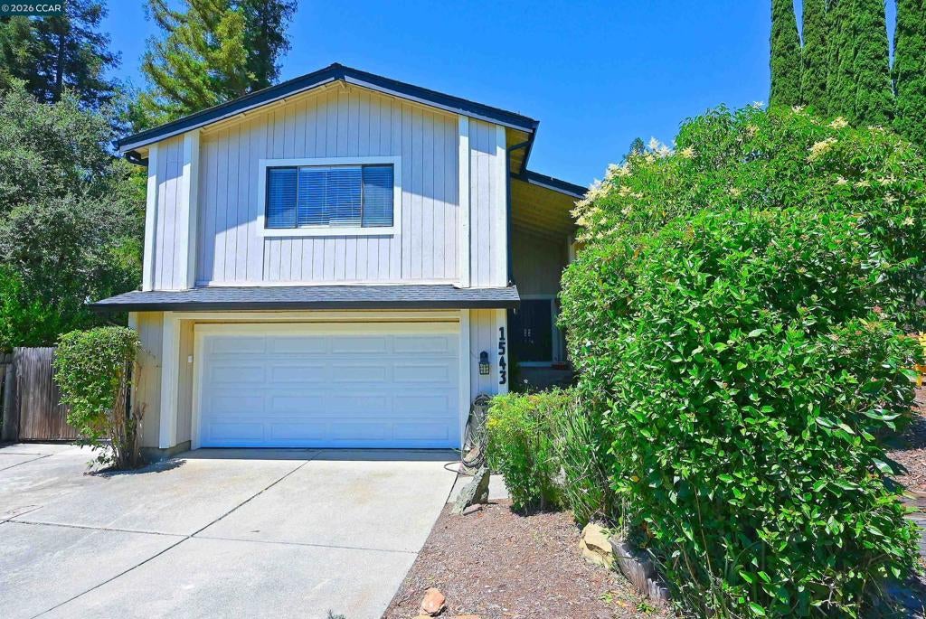 Photo of 1543 Windwood Ct CT, Martinez, CA 94553 (MLS # 41137852)