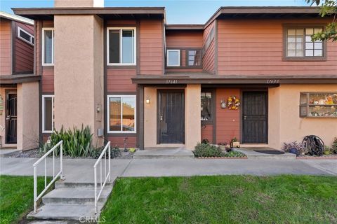 Properties 13 17641 Windward Bellflower CA 90706