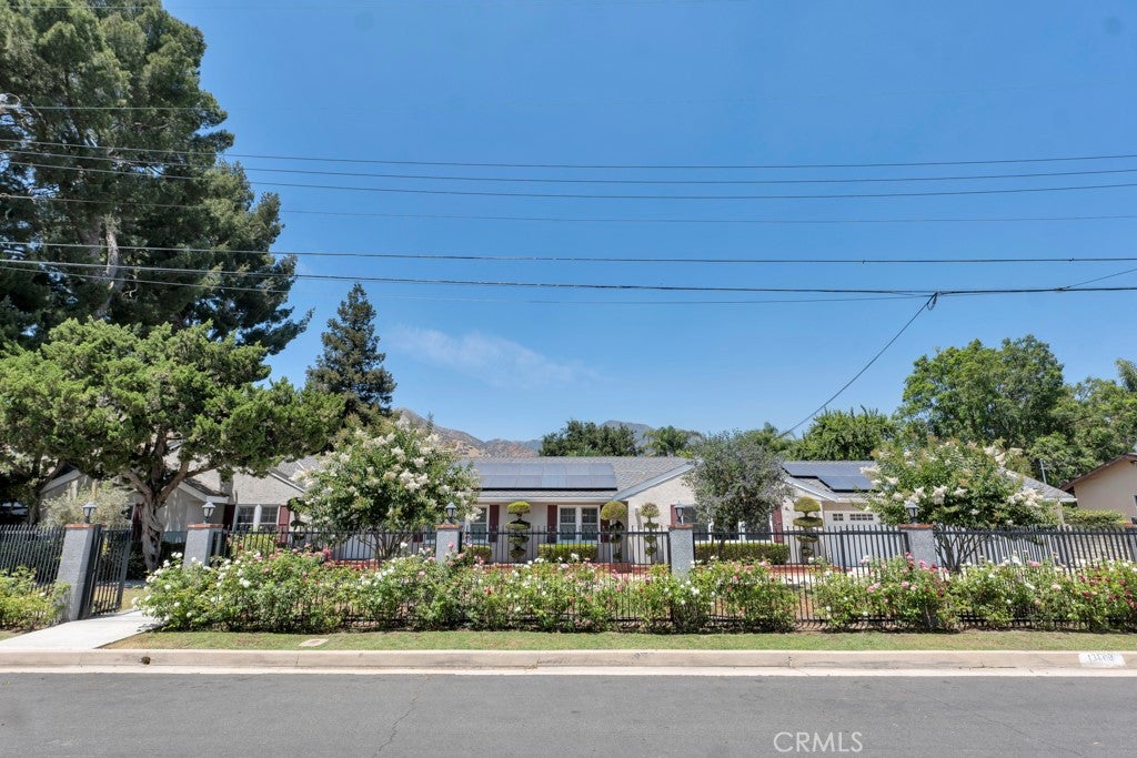 13600 Norris Avenue, Sylmar CA 91342