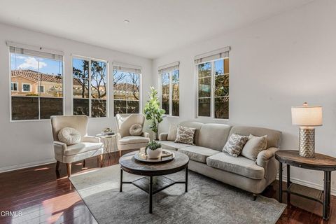 Photo of 2916 Esperanza Way #F, Simi Valley, CA 93063 (MLS # V1-34246)