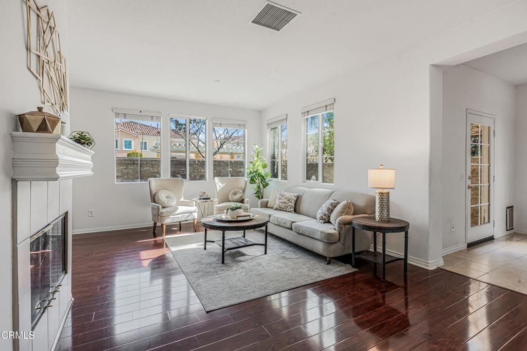 Photo of 2916 Esperanza Way #F, Simi Valley, CA 93063 (MLS # V1-34246)