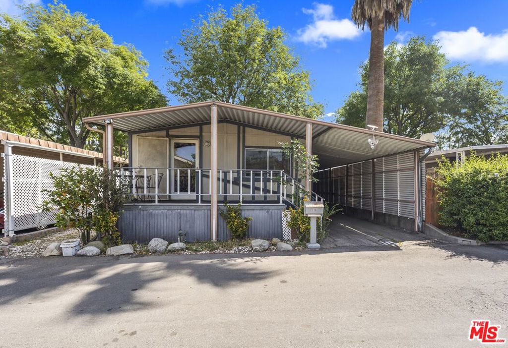 6545 Wilbur Avenue 18