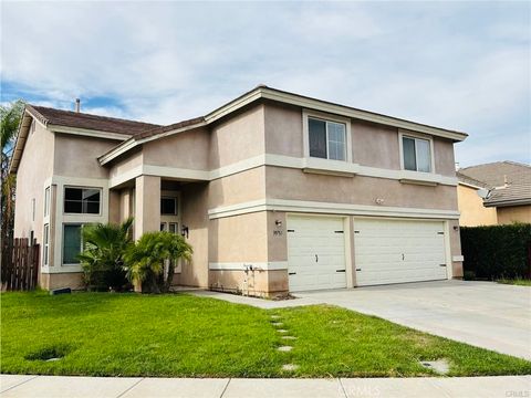 Photo of 39733 School House Way, Murrieta, CA 92563 (MLS # SW26055700)