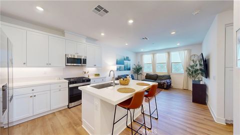 Photo of 2221 Bluegrass Way, Rancho Mission Viejo, CA 92694 (MLS # OC26052728)