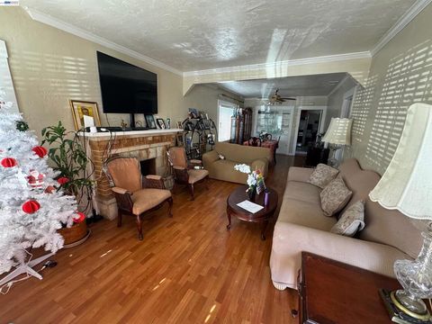 Photo of 1815 68th Ave Ave, Oakland, CA 94621 (MLS # 41131235)