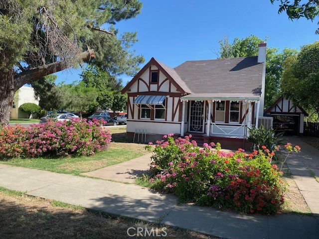 Looking for a project? This 2 bedroom 1 bath home is your chance to create something special. Whether you are an investor, flipper, or a buyer ready to roll up your sleeves, this property offers solid bones and endless possibilities.