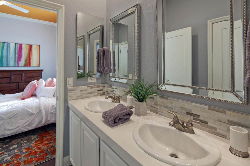 Desert River Estates - Residential Lease