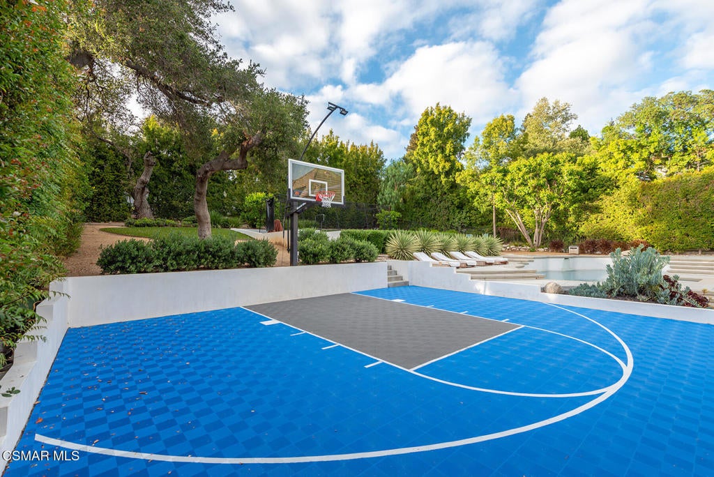 Westlake Village, California, 91362, United States, 4 Bedrooms Bedrooms, ,5 BathroomsBathrooms,Residential,Active,2044568