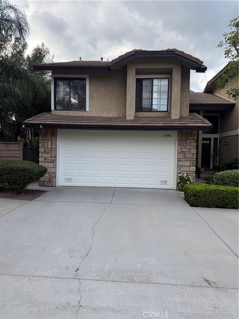 1944 Driftstone Drive