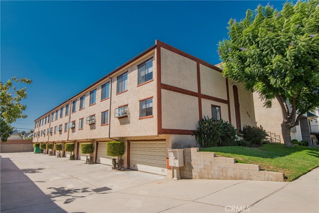 315 S Sierra Madre Boulevard G