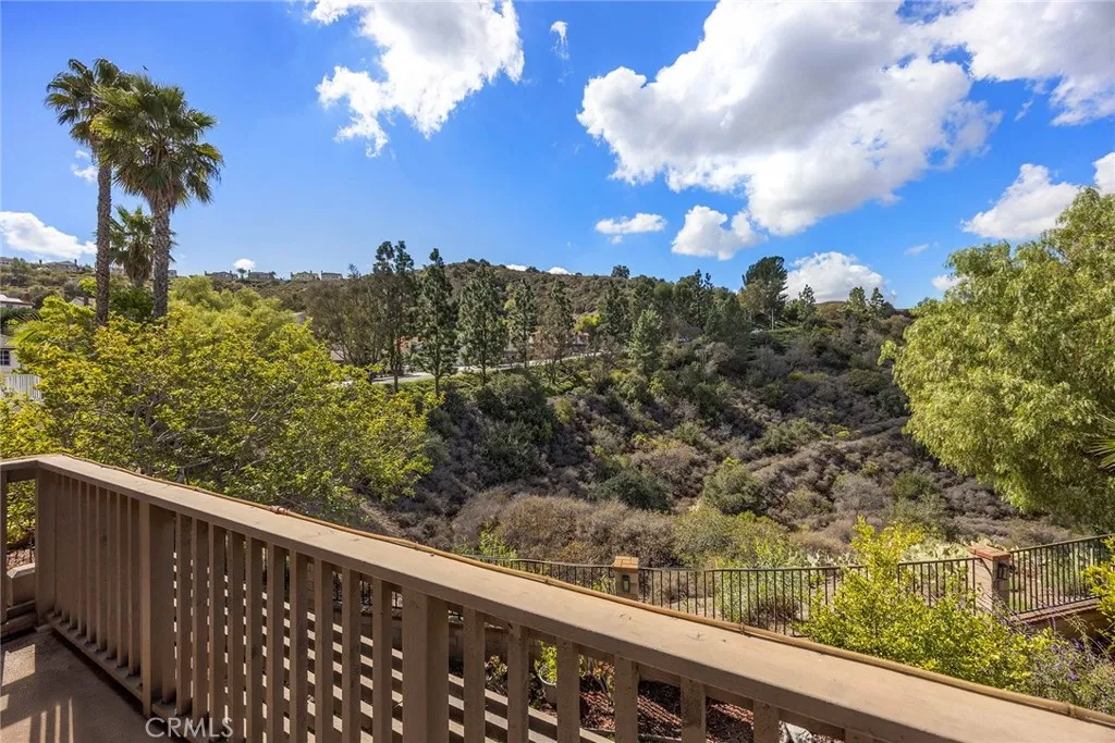 Anaheim Hills, California 92807, United States, 4 Bedrooms Bedrooms, ,3 BathroomsBathrooms,Residential,Pending,228431