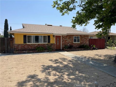 Photo of 26345 Cypress St, Highland, CA 92346 (MLS # CV26095357)