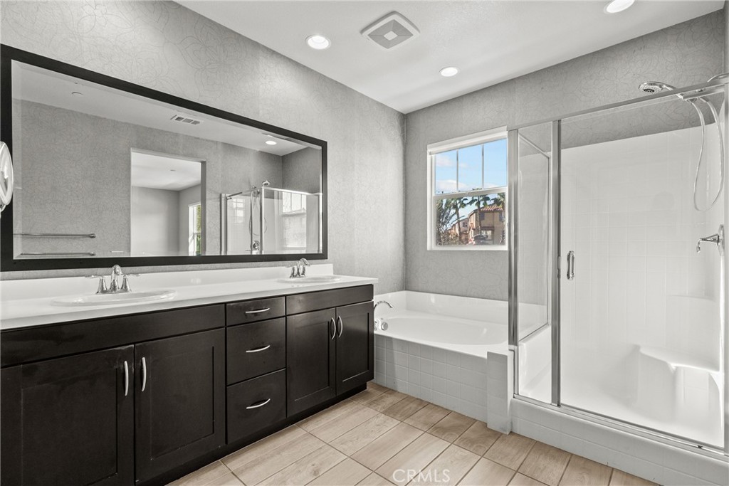 Kensington (at River Village) (KENGT) - Residential