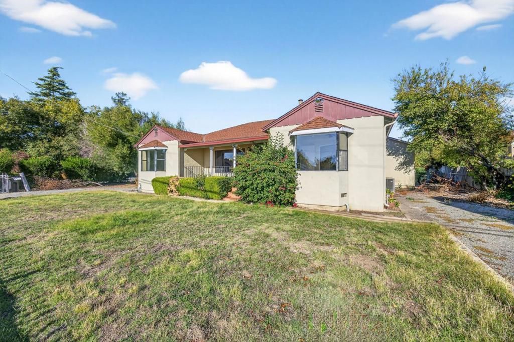 Photo of 38538 Tyson Lane, Fremont, CA 94536 (MLS # ML82025608)