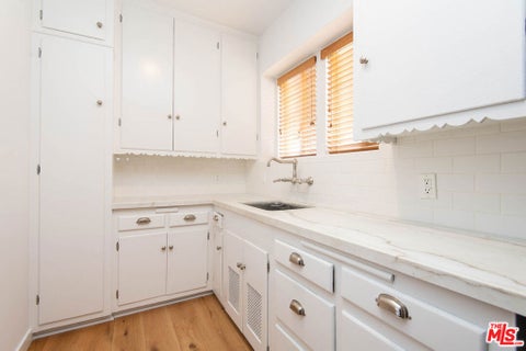 Photo of 9025 Rangely Avenue #9031, Los Angeles, CA 90048 (MLS # 26849365)