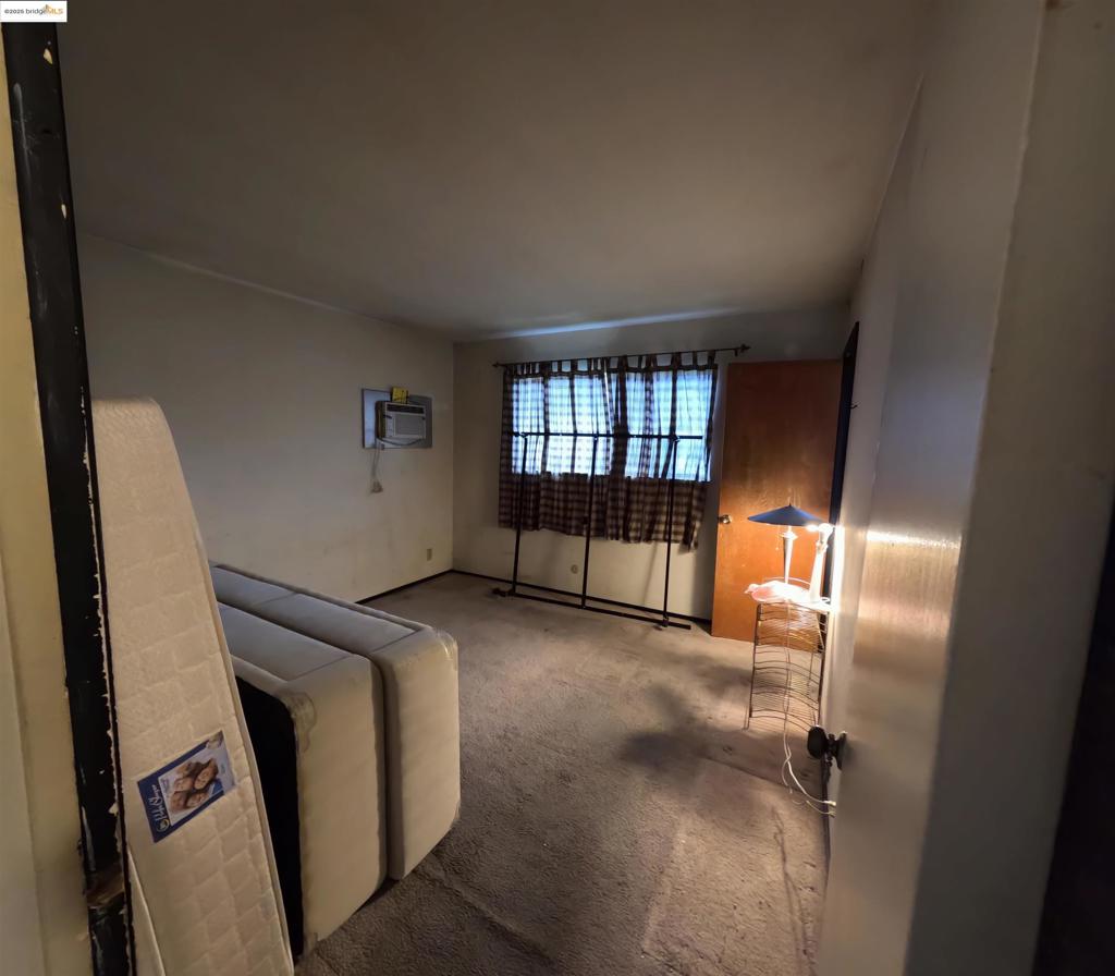 DELTA ESTATES - Residential