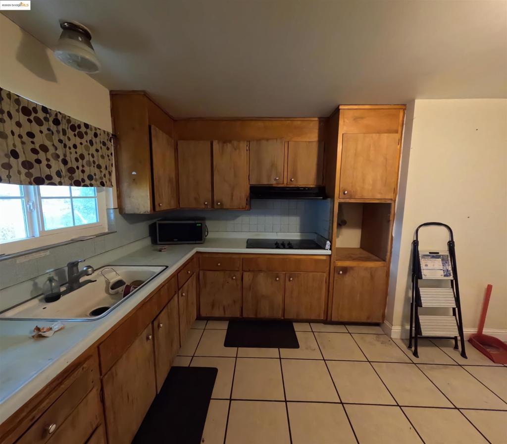 DELTA ESTATES - Residential