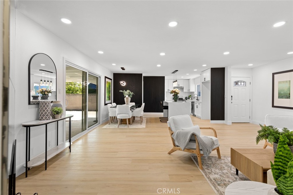 12662 Woodland Lane