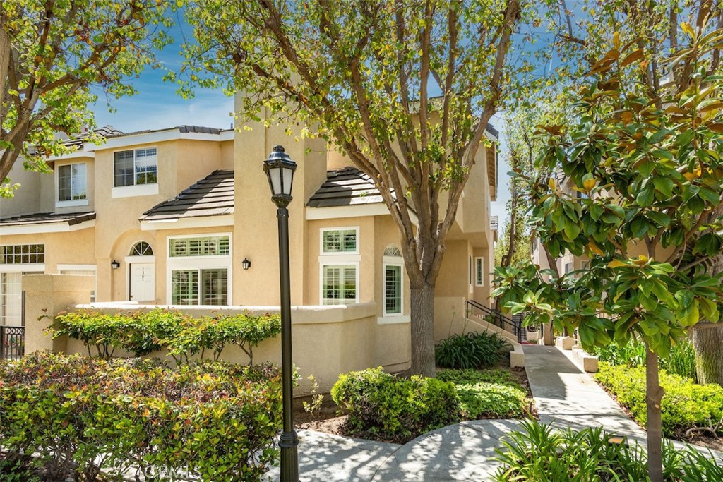 2300 Maple Avenue 140