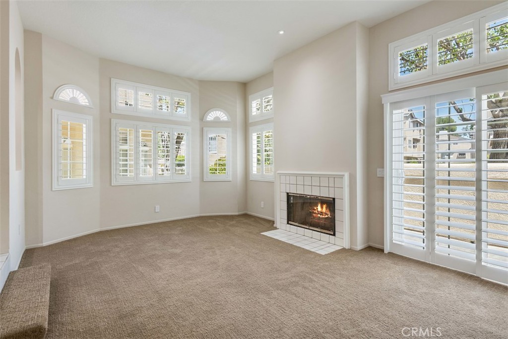 2300 Maple Avenue 140