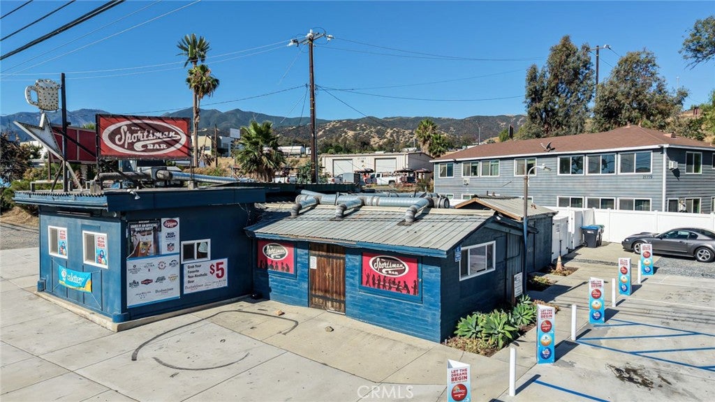 21779 Temescal Canyon