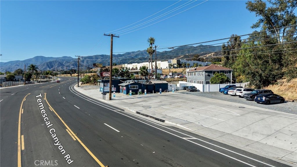 21779 Temescal Canyon