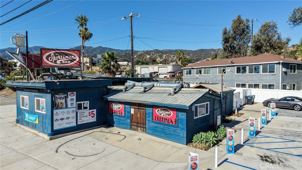 21779 Temescal Canyon