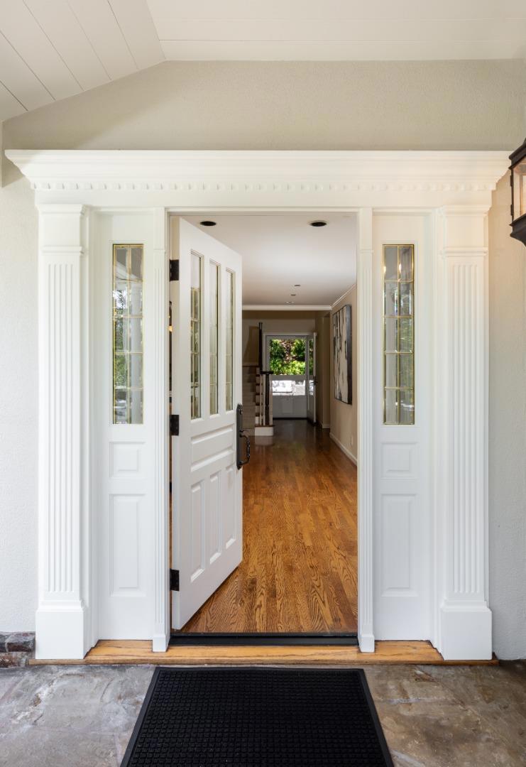 13801 Templeton Place