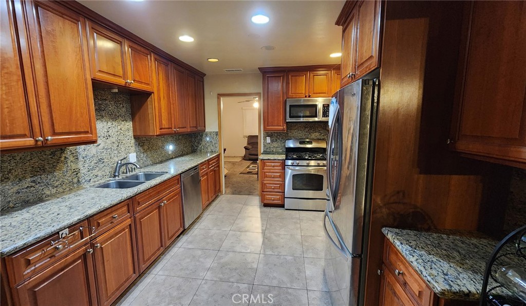 851 W 149th Street