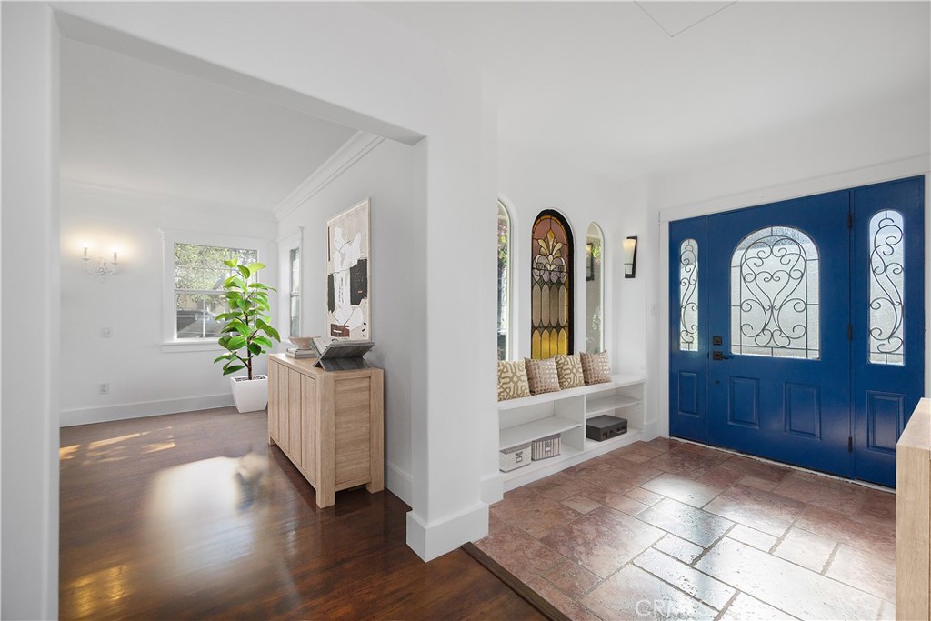 2416 Poinsettia Street N