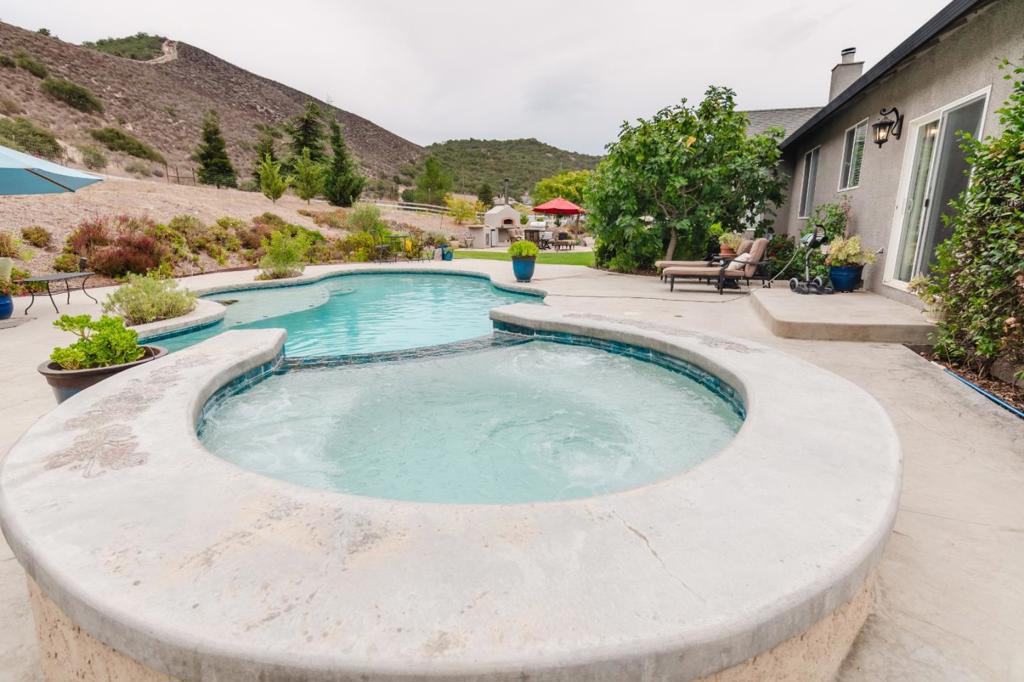 44737 Sun Valley Drive