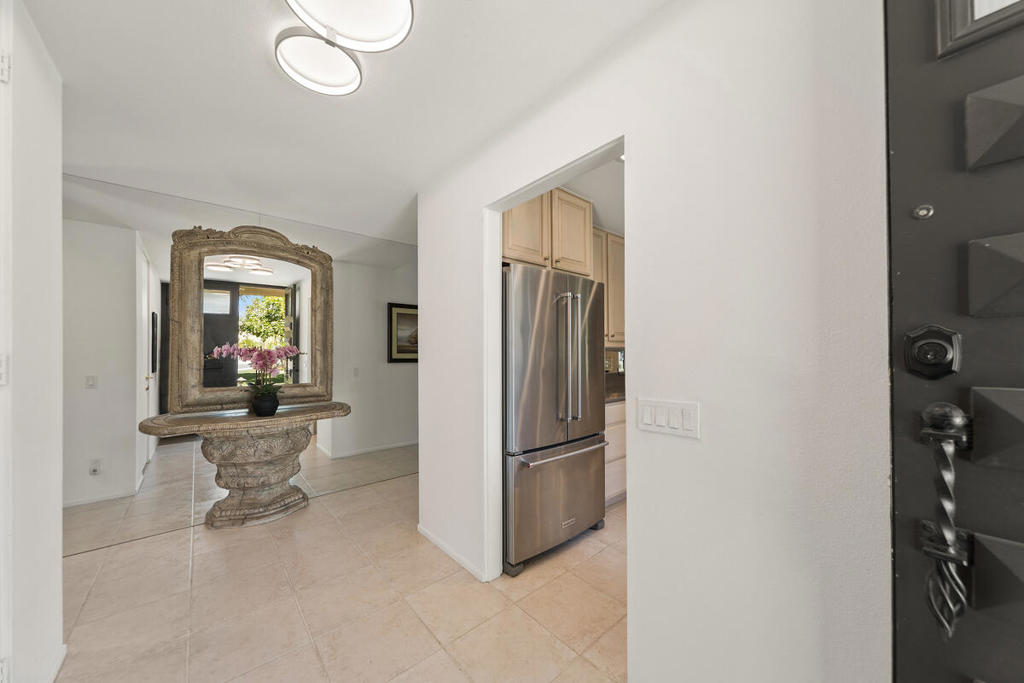 Indian Wells C.C. - Residential Lease