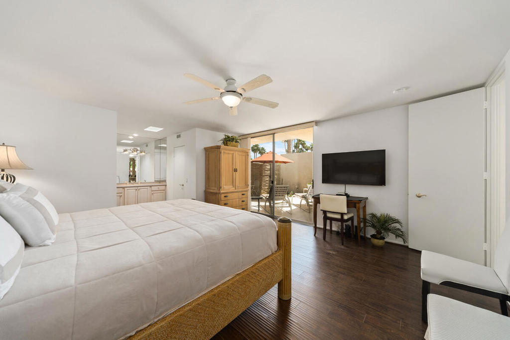 Indian Wells C.C. - Residential Lease
