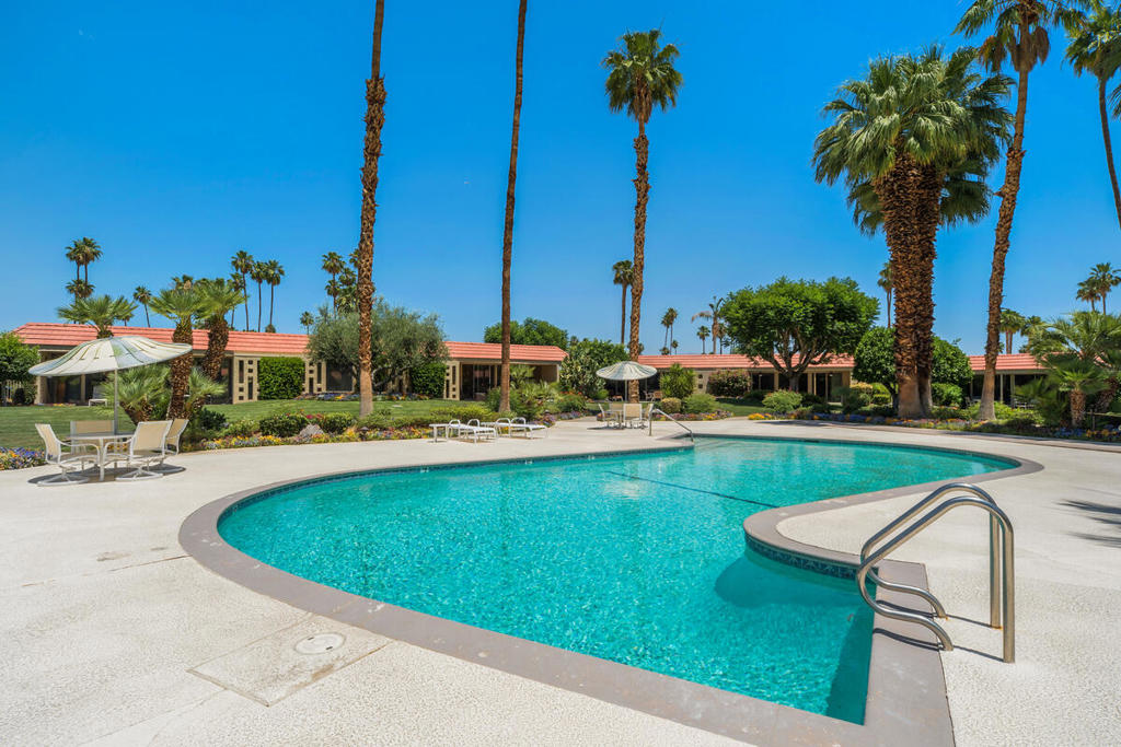 Indian Wells C.C. - Residential Lease