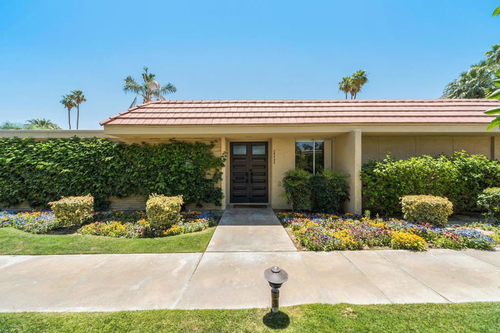 Indian Wells C.C. - Residential Lease