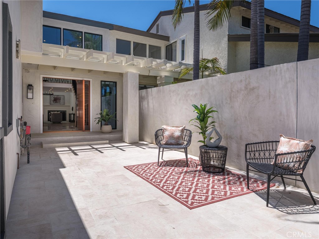 24 White Water Drive
